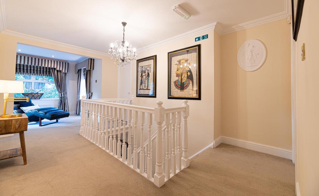 Charnwood Guest House Bracknell Eksteriør billede