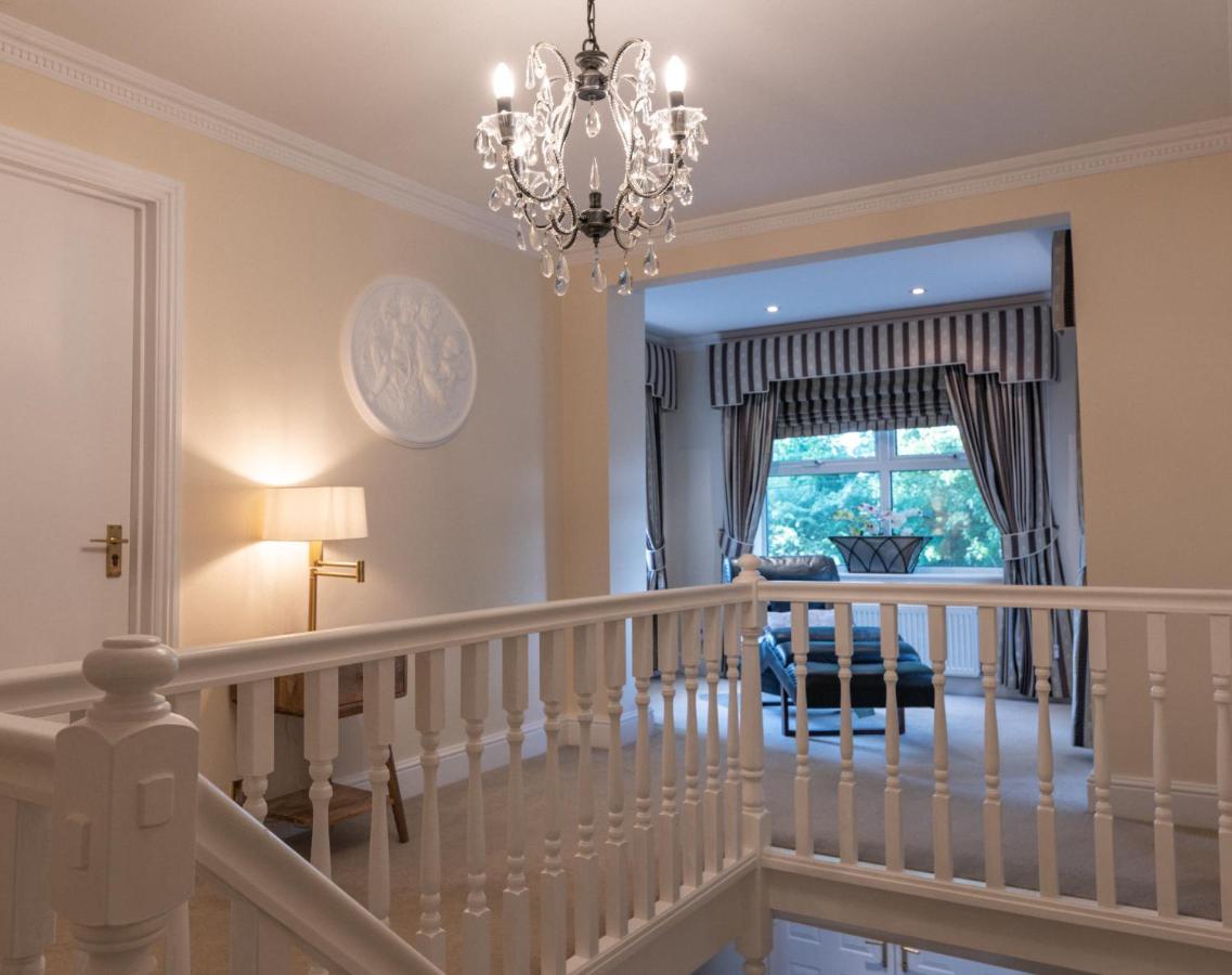 Charnwood Guest House Bracknell Eksteriør billede